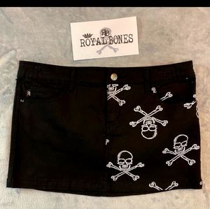 Do not buy! I am looking for this.